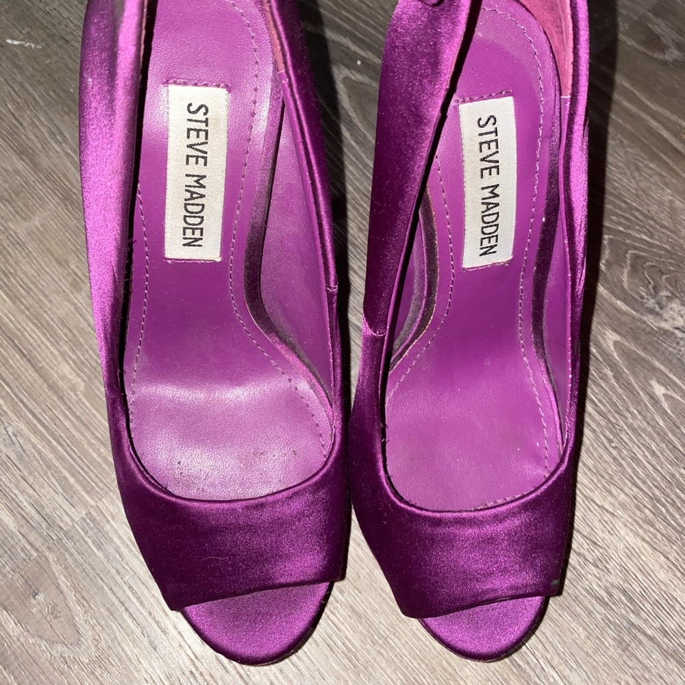 Beautiful high heels size 5.5